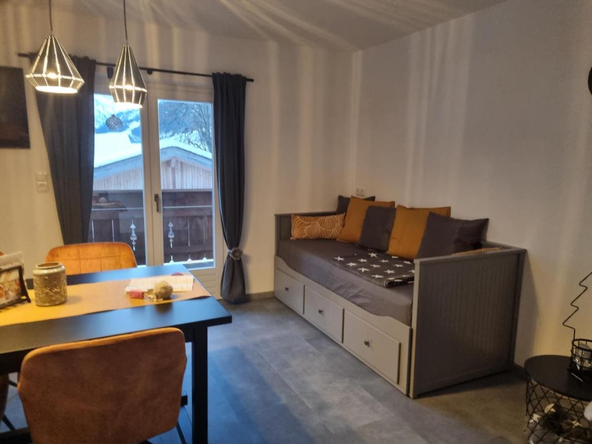 Haus Schoenblick Neustift im Stubaital Luaran gambar